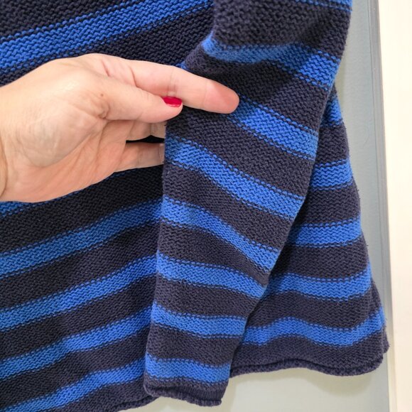 Old Navy Striped Sweater – Women’s Small Blue & Navy Long Sleeve Pullover - Picture 5 of 10